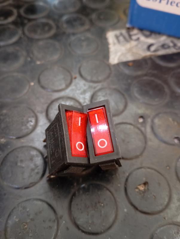 LLAVE TECLA KCD3 1300-25-5