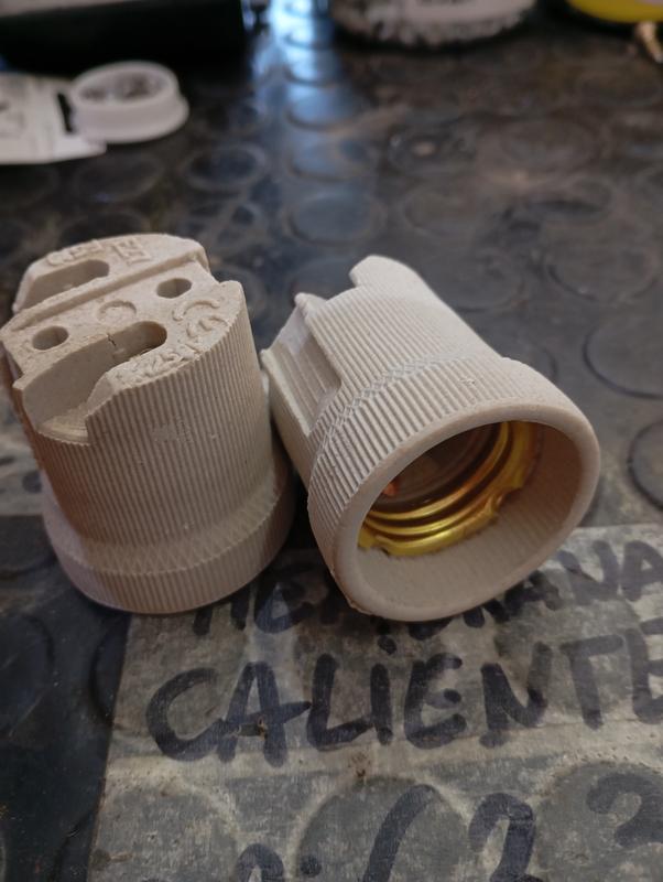 PORTALAMPARA ADAP E27 E40 PORCELANA