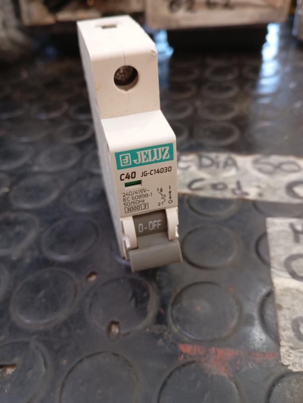 LLAVE TERMICA UNIPOLAR 40AMP