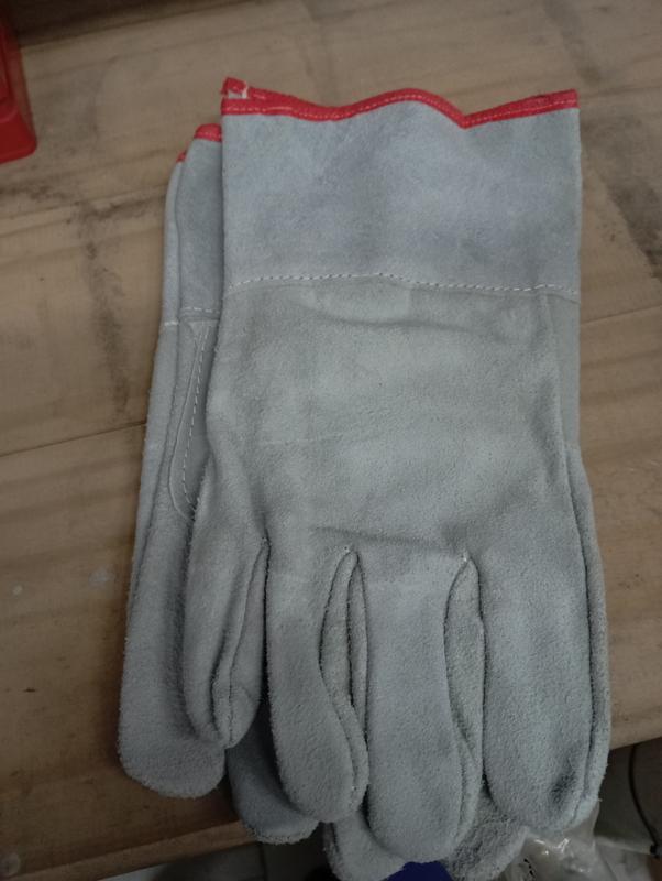 GUANTE CUERO AMARILLO