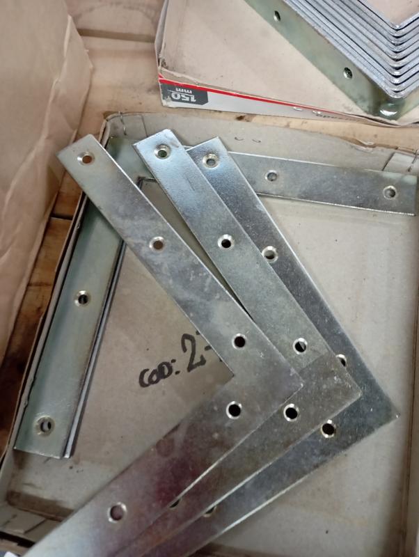 ESCUADRA PLANA 150X20MM