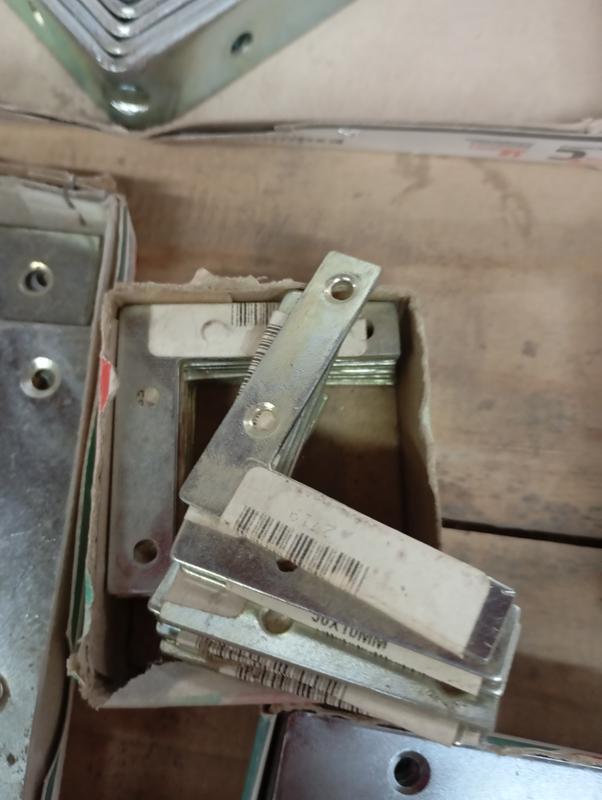 ESCUADRA PLANA 50X10MM