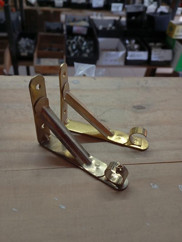 SOPORTE TIPO MENSULA BRONCEADO 1/2 CERRADO/ABIERTO