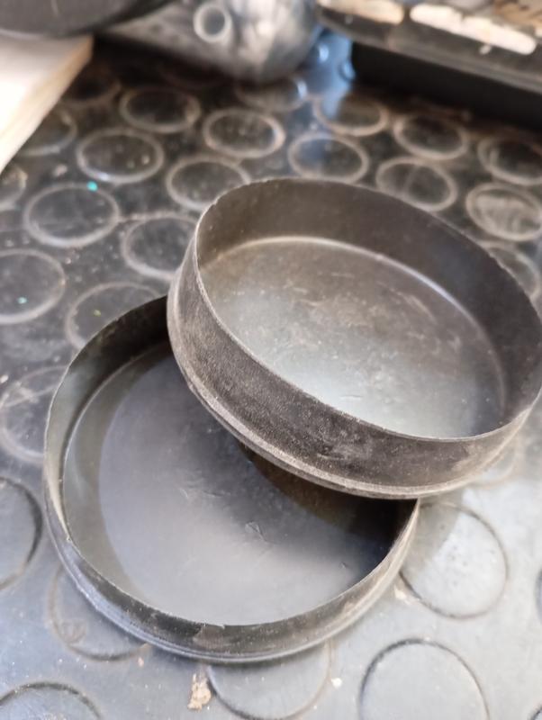 REGATONES REDONDOS 3 INTERIOR