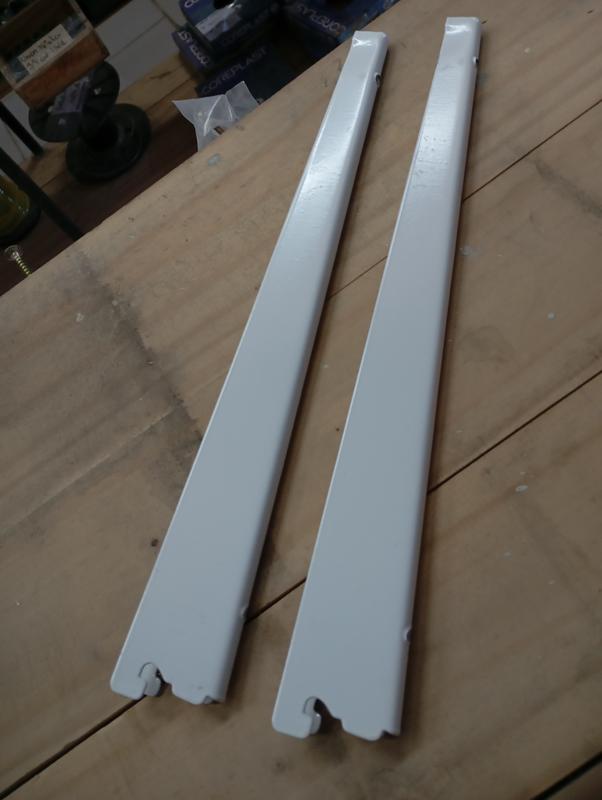 MENSULA P/RIEL 37CM BLANCO C/U