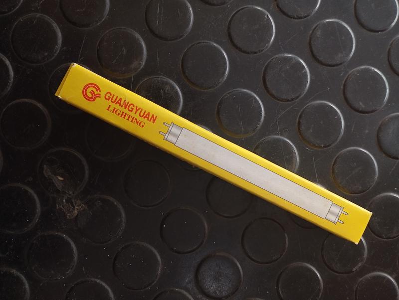 Tubo Fluorescente Bl T5 4w Para Insectocutor Atrae