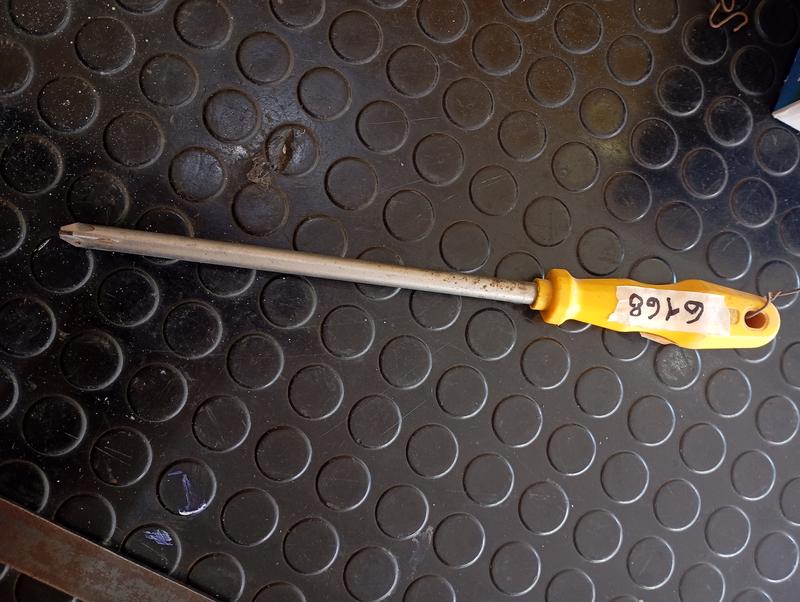 DESTORNILLADOR TRAMONTINA CRUZ 3/8 X 8"