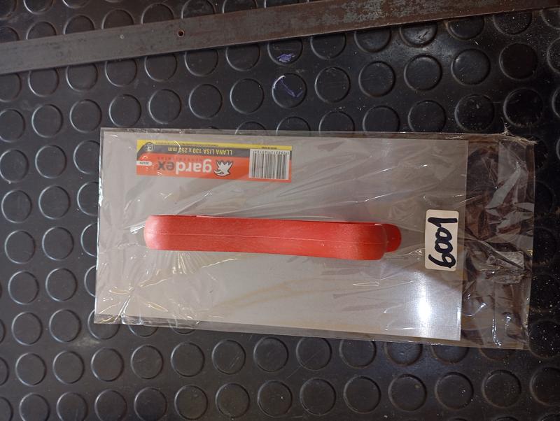 LLANA LISA 13CM X 25CM