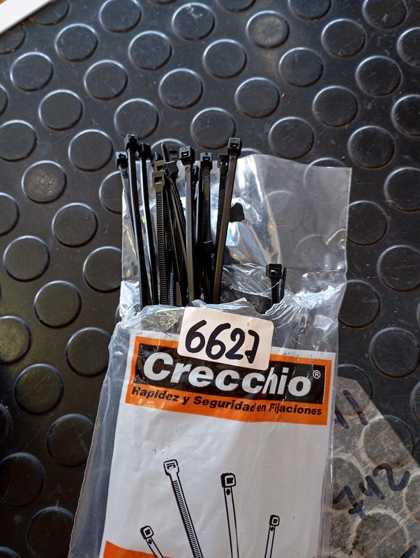 PRECINTO DE NYLON NEGRO 3,6X300MM