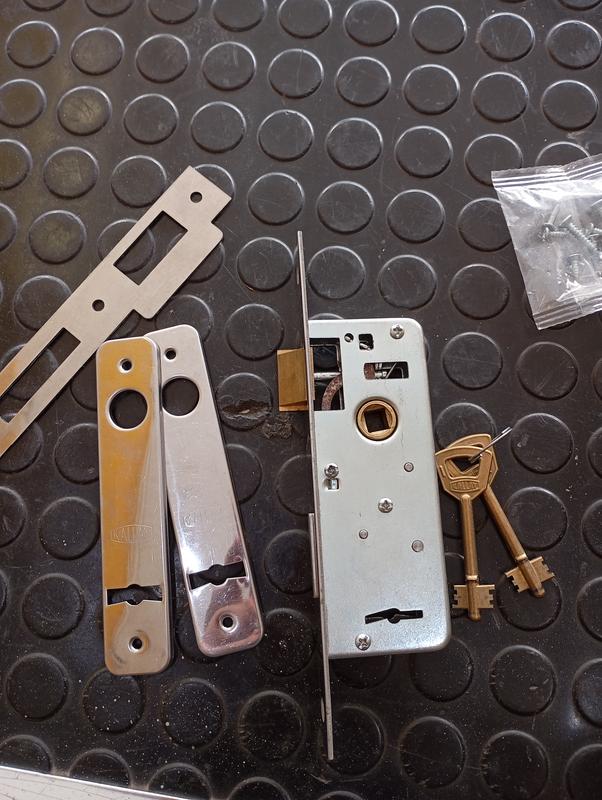 CERRADURA KALLAY 3001