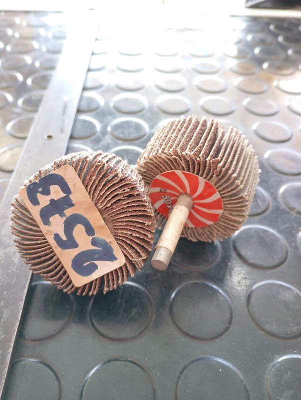 PUNTA ALETEADA FLAP 50X25X6 GRANO 80