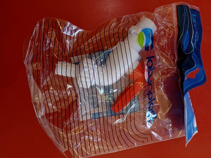 CANILLA PLASTICA 1 2