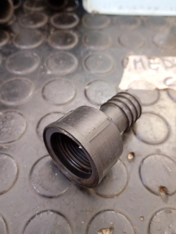 ESPIGA ROSCA HEMBRA 3 4